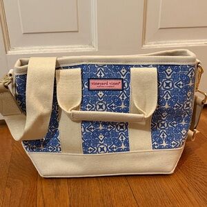 Vineyard Vines Blue and Cream Women's Crossbody Mini Tote Bag